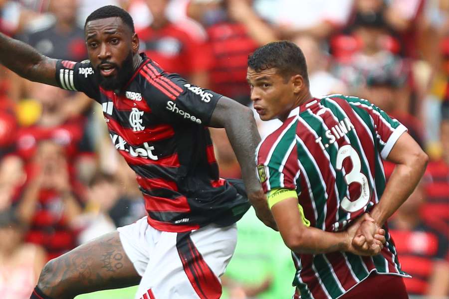 Flamengo empata com Fluminense e conquista bicampeonato carioca