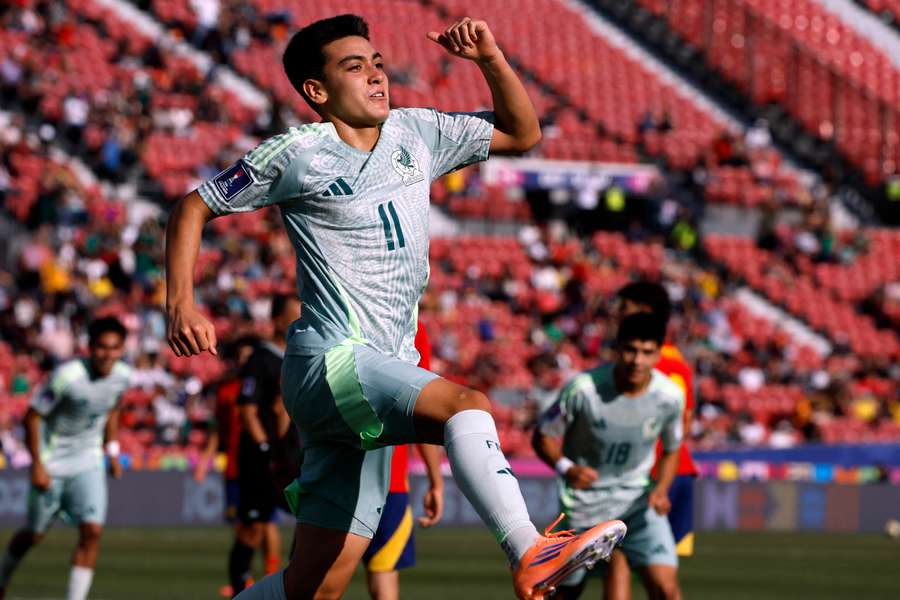Gilberto Mora celebrates scoring for Mexico U20