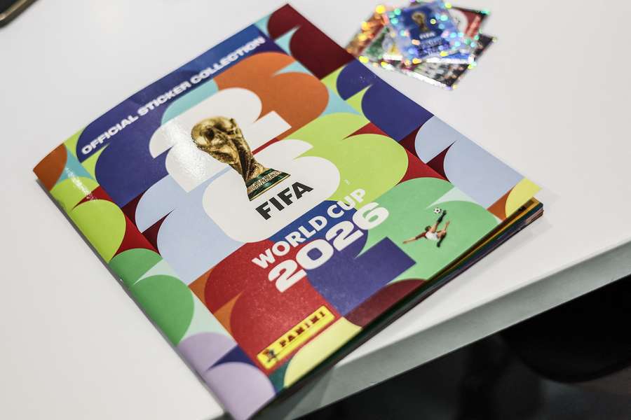 Panini não fará mais os álbuns da Copa