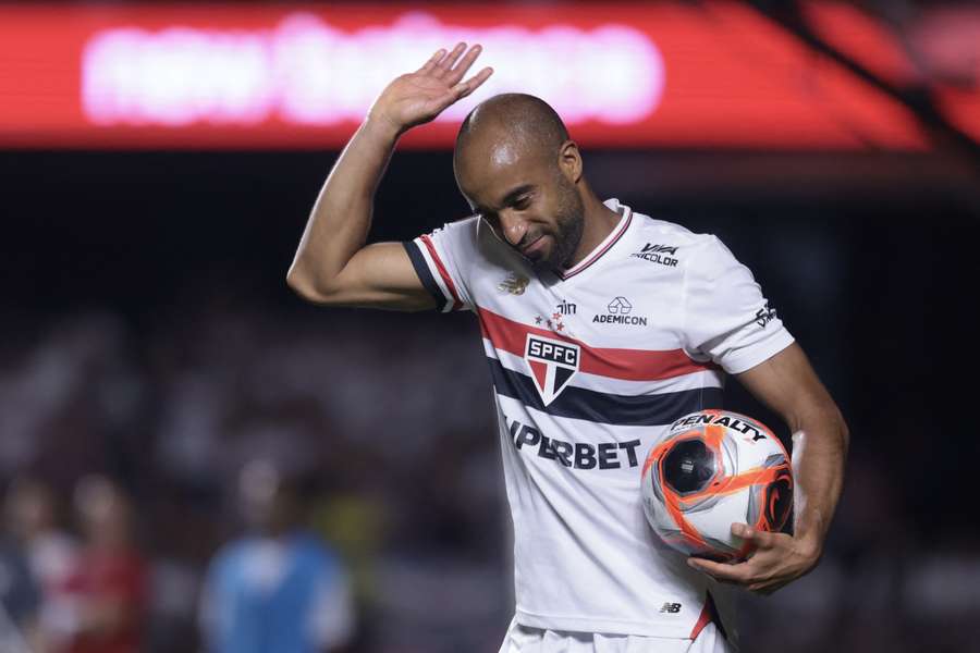 Lucas Moura foi o responsável por assistência no gol marcado por Calleri, em duelo com o Novorizontino Lucas Moura foi o responsável por assistência no gol marcado por Calleri, em duelo com o Novorizontino