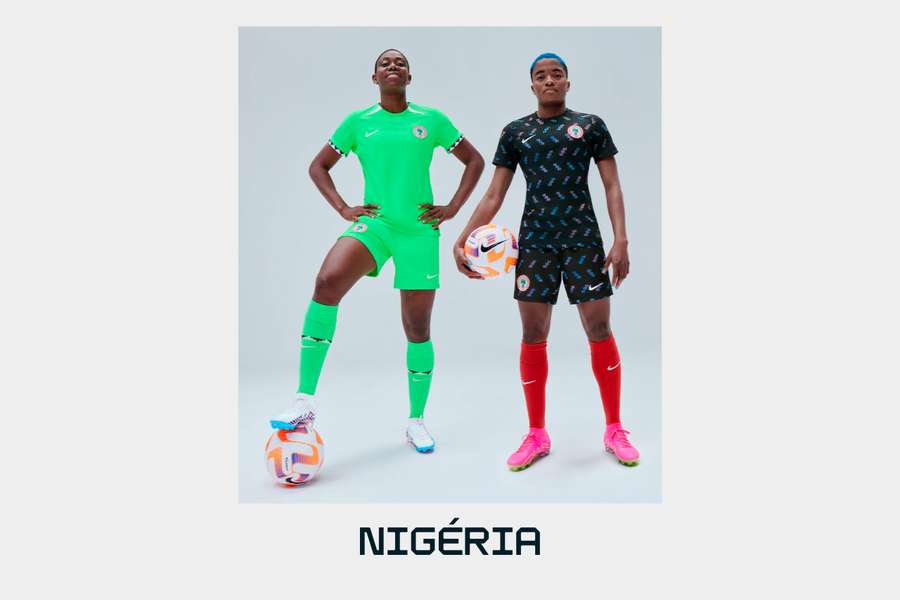 Nigerianas jogam com Nike
