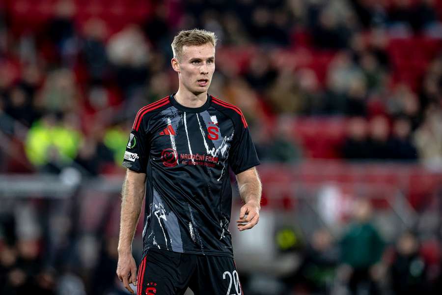 Sivert Mannsverk has completed a permanent move to Sparta Prague Sivert Mannsverk has completed a permanent move to Sparta Prague
