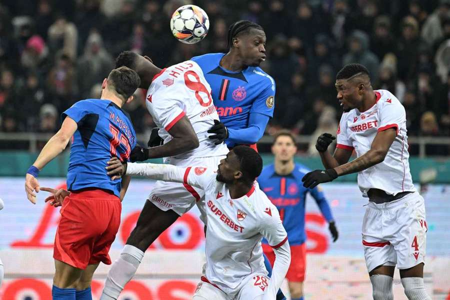 LIVE Superliga Dinamo - FCSB LIVE Superliga Dinamo - FCSB