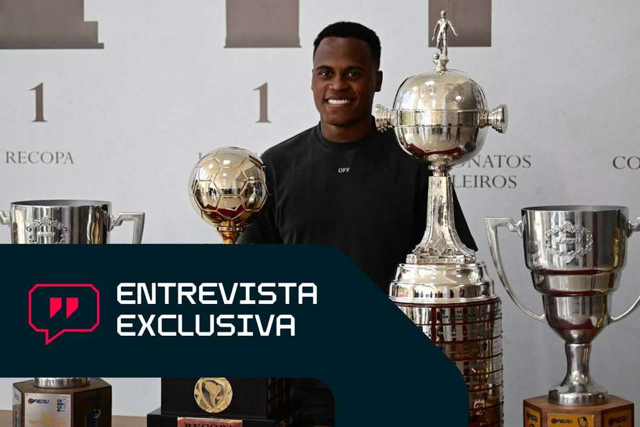 Jhon Arias ganó la Copa Libertadores y la Recopa Sudamericana con Fluminense en 2023 y 2024, respectivamente