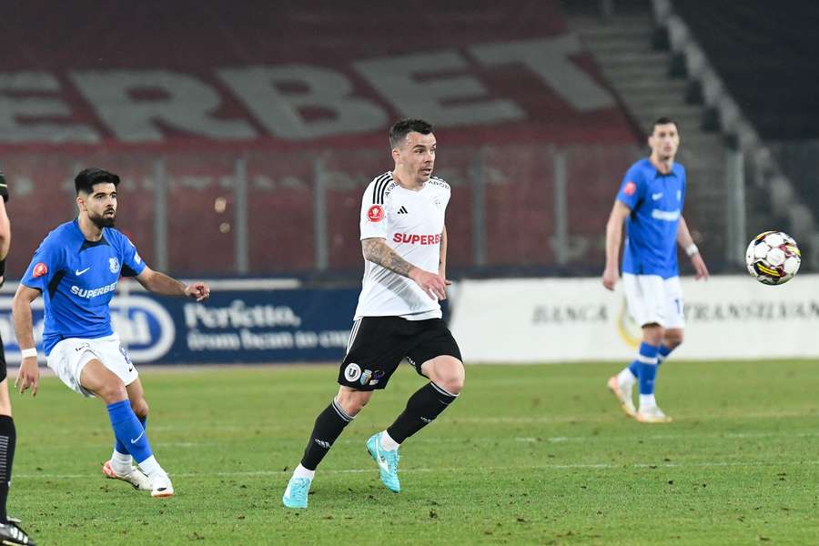 Dan Nistor a adus victoria lui U Cluj în duelul cu Farul