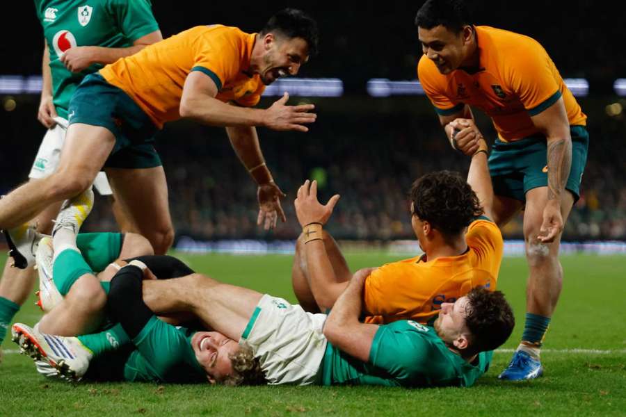 Ireland edge Australia to complete 2022 Southern Hemisphere sweep