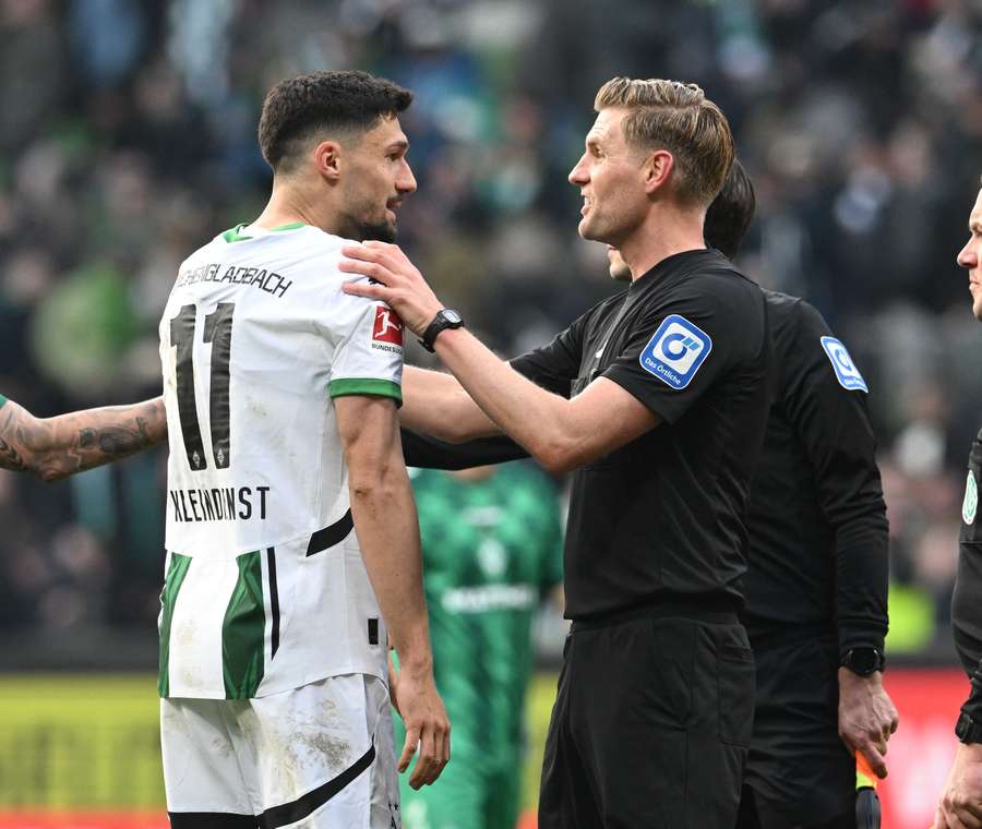 Kleindienst wurde am 26. Spieltag gegen Werder frühzeitig vom Platz geschickt