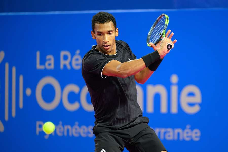 Auger-Aliassime in action