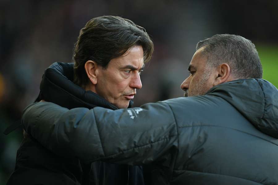 Thomas Frank (vlevo) a Ange Postecoglou (vpravo).