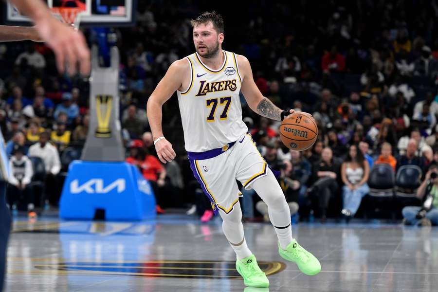 Dončič sa opäť blysol viac než 40 bodmi.