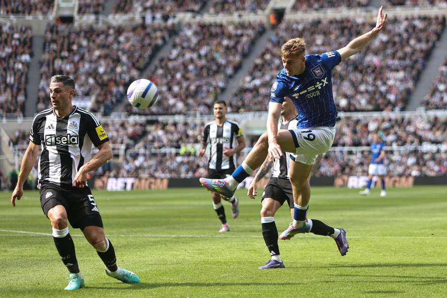 Liam Delap shoots at goal during Ipswich's Premier League match against Newcastle last season