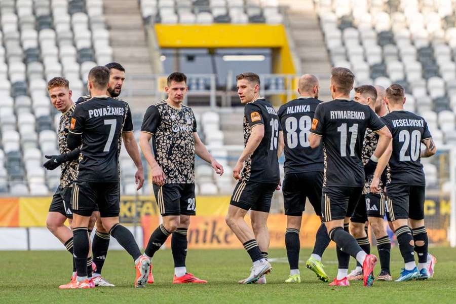 Futbalisti Banskej Bystrice si chcú vybojovať pohárové semifinále.