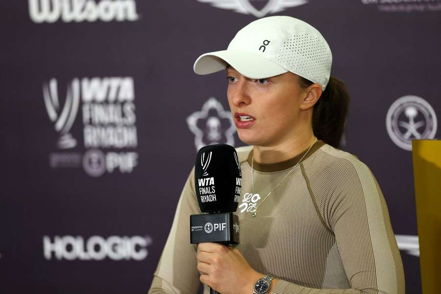 Šwiateková promluvila o bitvě pohlaví. Šwiateková promluvila o bitvě pohlaví.