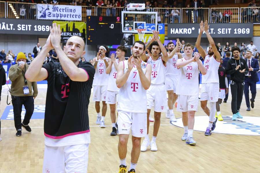 Die Telekom Baskets Bonn siegen auch gegen Crailsheim.