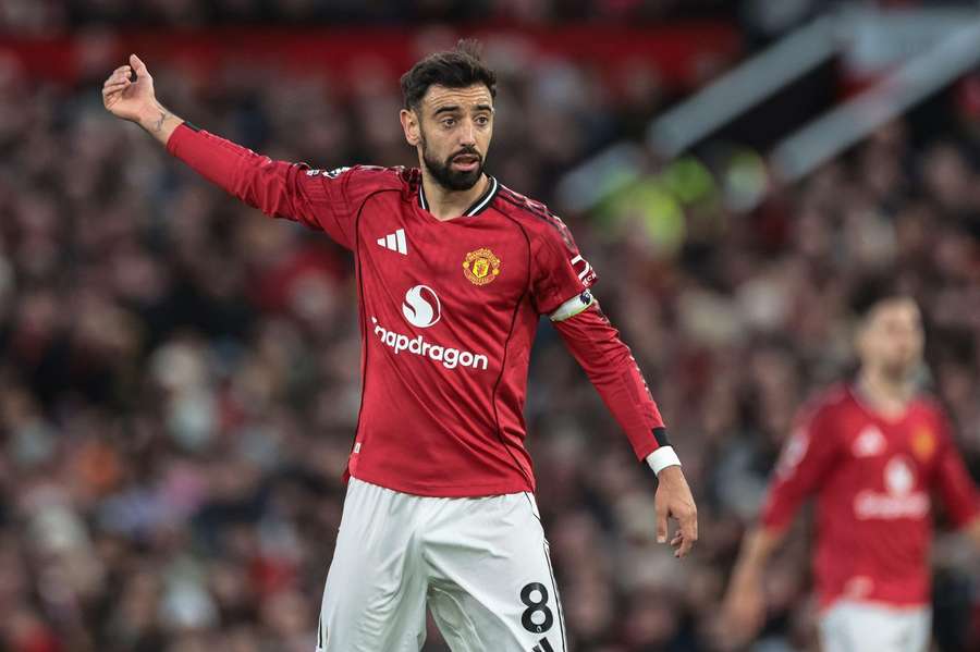 Bruno Fernandes w klubie 300 – jubileuszowy występ w barwach Manchester United przeciwko Brighton Bruno Fernandes w klubie 300 – jubileuszowy występ w barwach Manchester United przeciwko Brighton