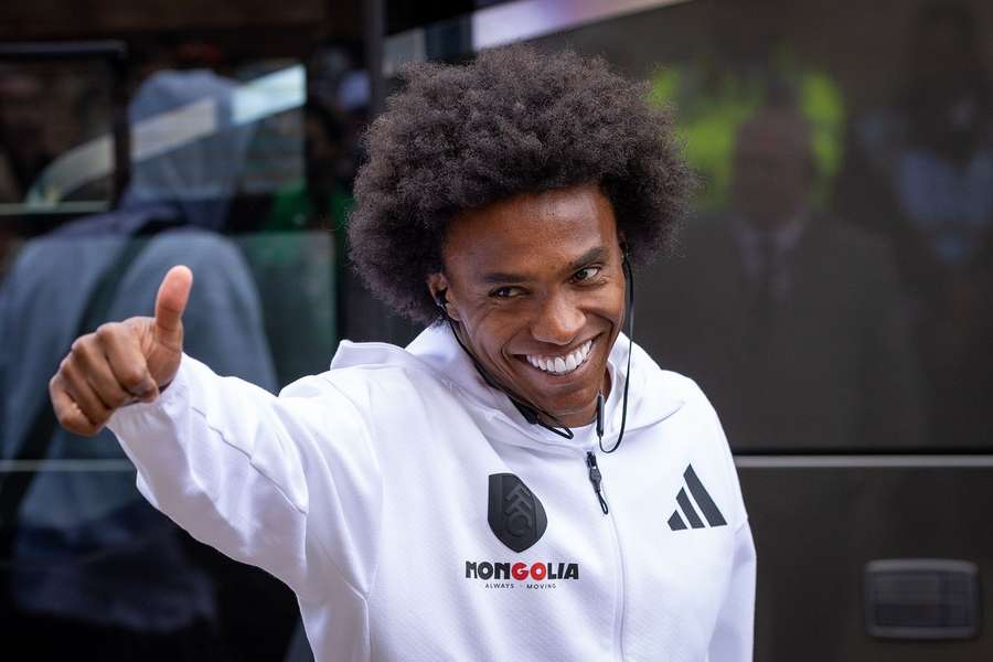 Willian está na mira do Grêmio
