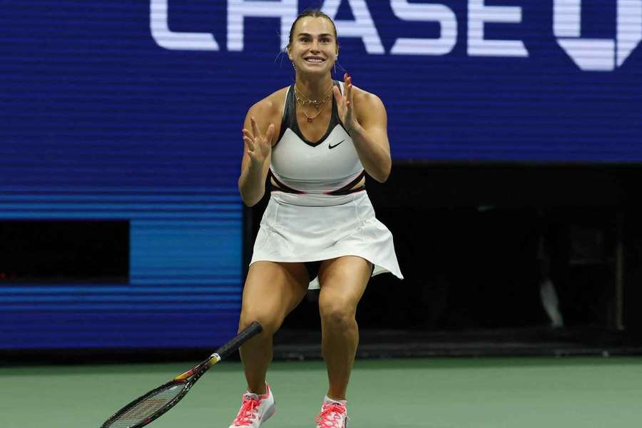 Aryna Sabalenková po proměněném mečbolu ve finále US Open.
