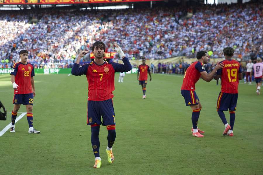 Ferran Torres celebra su gol en la final del Mundial con España Ferran Torres celebra su gol en la final del Mundial con España