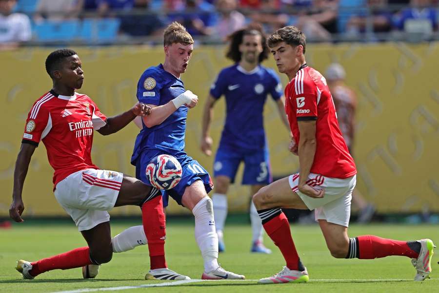 Un momento della partita Chelsea-Benfica