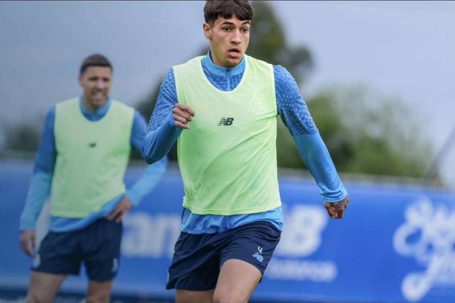 Kiwior no treino do FC Porto