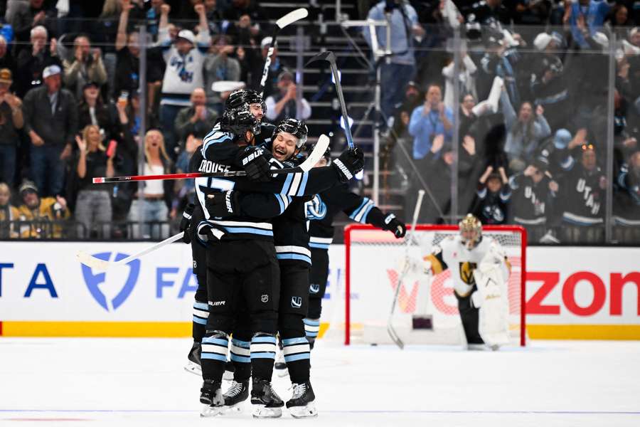 Mammoth defeat Golden Knights for their first home playoff win in franchise history