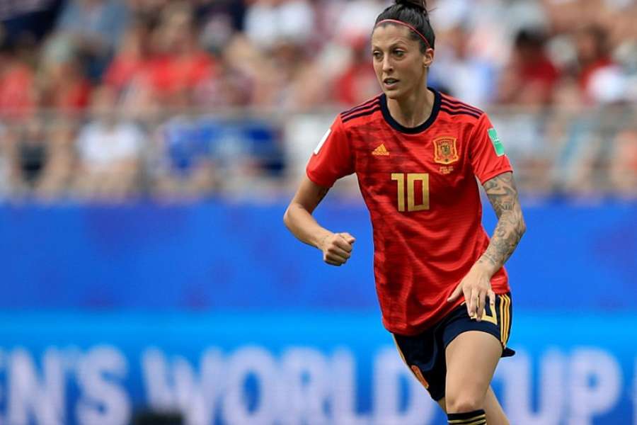 Jenni Hermoso, en un partido con España