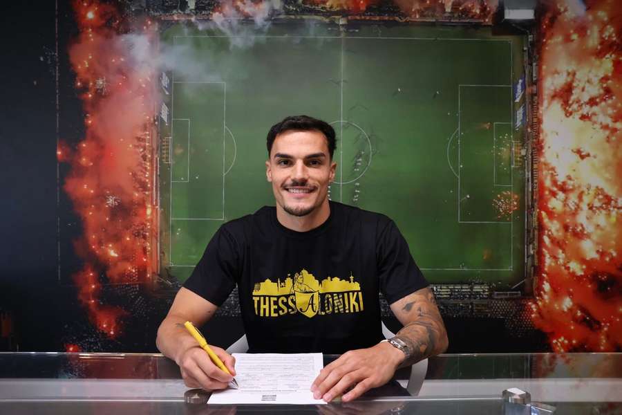 Pedro Álvaro assinou por quatro épocas com o Aris