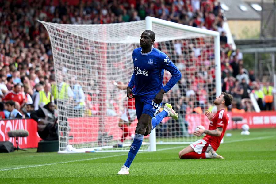 Doucoure celebrates his winning goal for Everton at Nottingham Forest