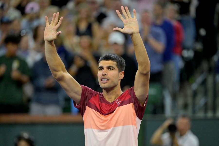 Carlos Alcaraz hat gegen Denis Shapovalov nichts anbrennen lassen.