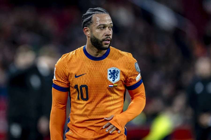 Memphis Depay je stálicí nizozemské reprezentace. Memphis Depay je stálicí nizozemské reprezentace.