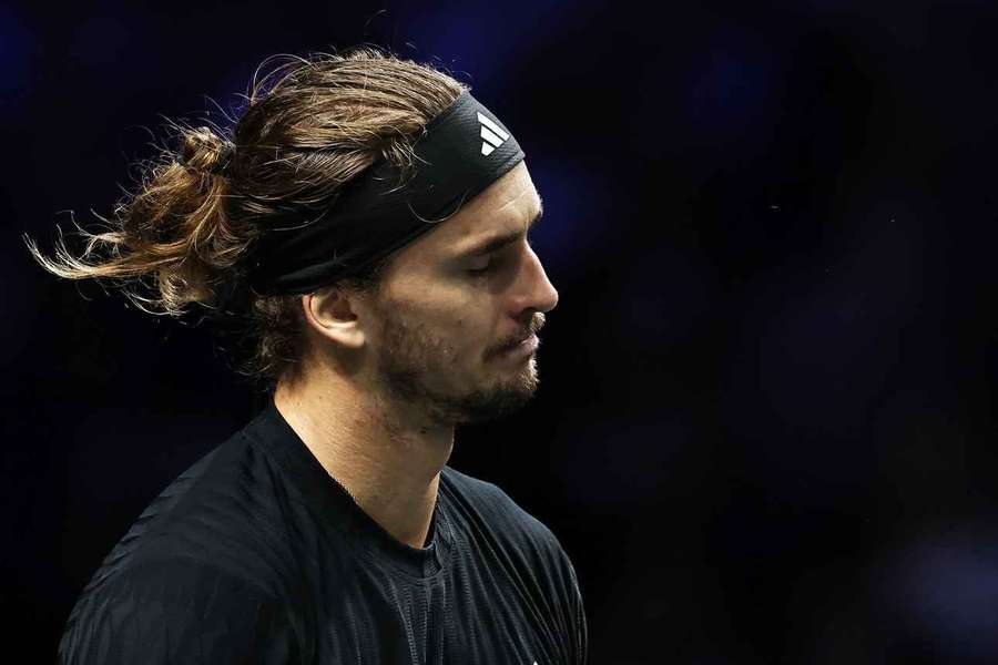 Für Zverev war gegen Sinner nach etwas mehr als einer Stunde Schluss Für Zverev war gegen Sinner nach etwas mehr als einer Stunde Schluss