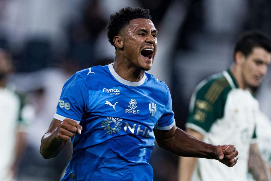 Ollie Watkins marcou em Al-Hilal 3x0 Al-Ahli Ollie Watkins marcou em Al-Hilal 3x0 Al-Ahli