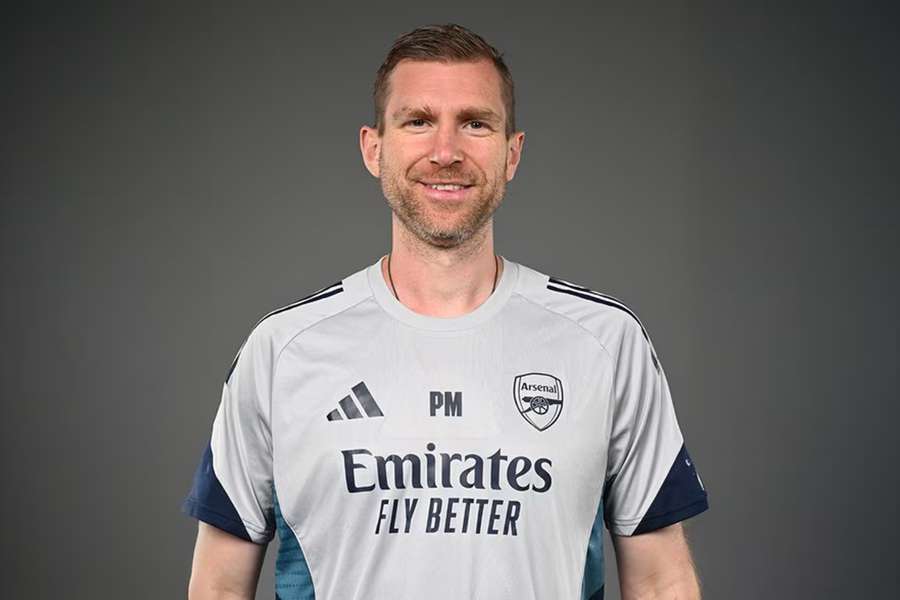 Arsenal issue statement as Mertesacker steps down as academy manager after eight years Arsenal issue statement as Mertesacker steps down as academy manager after eight years