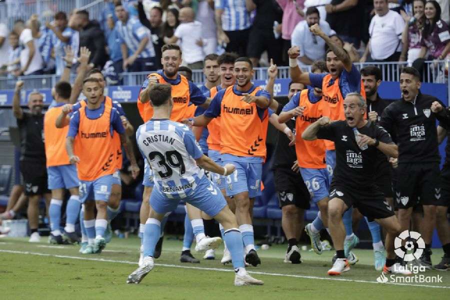 El Málaga, a punto de entrar en la historia negra del fútbol español