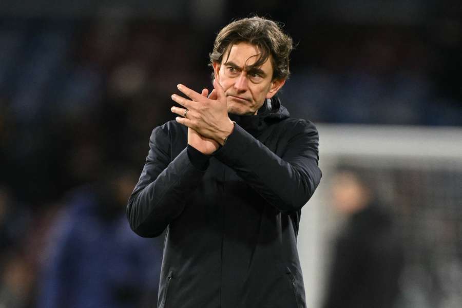 Thomas Frank applauds fans after Tottenham drew 2-2 at Turf Moor