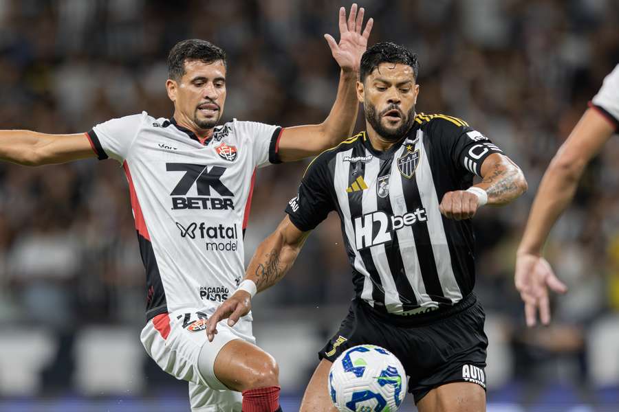 Vitória e Atlético-MG se enfrentam em Salvador neste domingo (31)