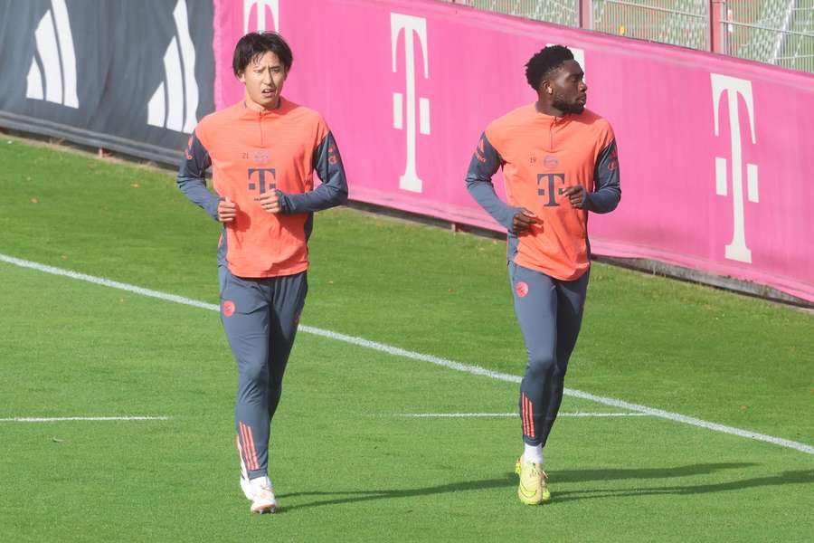 Ito e Davies deverão voltar à equipa em breve