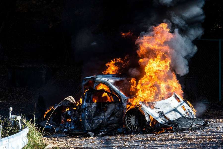 Hyundai i20 de Dani Sordo incendiou-se e levou à interrupção do primeiro troço