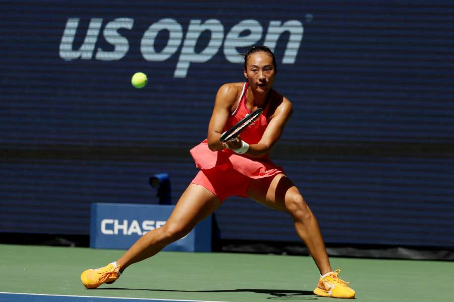 Zheng Qinwen lost her US Open quarter-final to world number two Aryna Sabalenka