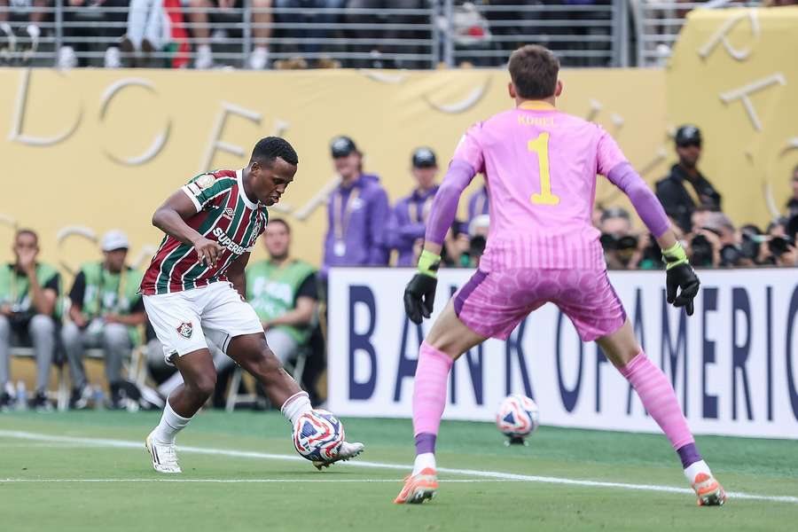 Kobel parou o ataque do Fluminense no segundo tempo Kobel parou o ataque do Fluminense no segundo tempo