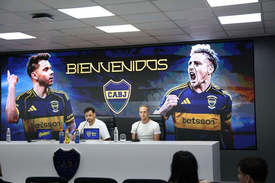 Presentación de Ángel Romero y Santiago Ascacíbar 