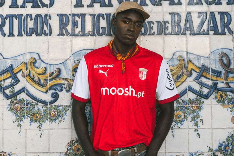 O equipamento principal do SC Braga O equipamento principal do SC Braga