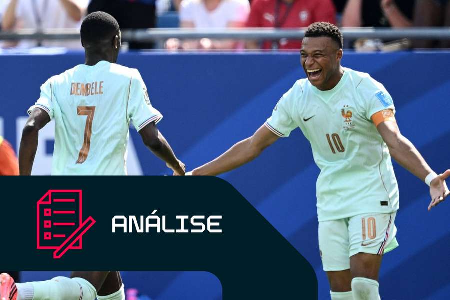 Ousmane Dembélé e Kylian Mbappe celebram um golo francês frente à Noruega