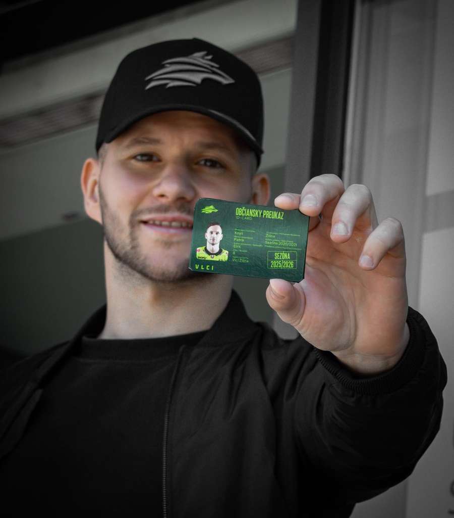 Koyš ostáva pod Dubňom.