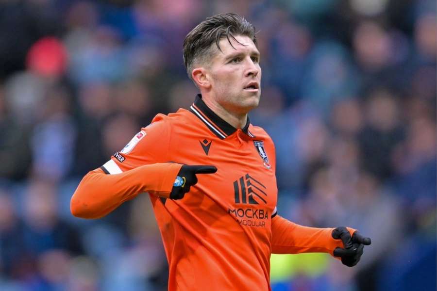 Josh Windass, do Sheffield Wednesday, está na mira do Santos