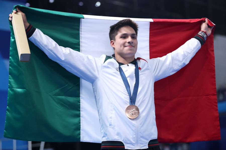 Osmar Olvera se colgó dos medallas en París 2024