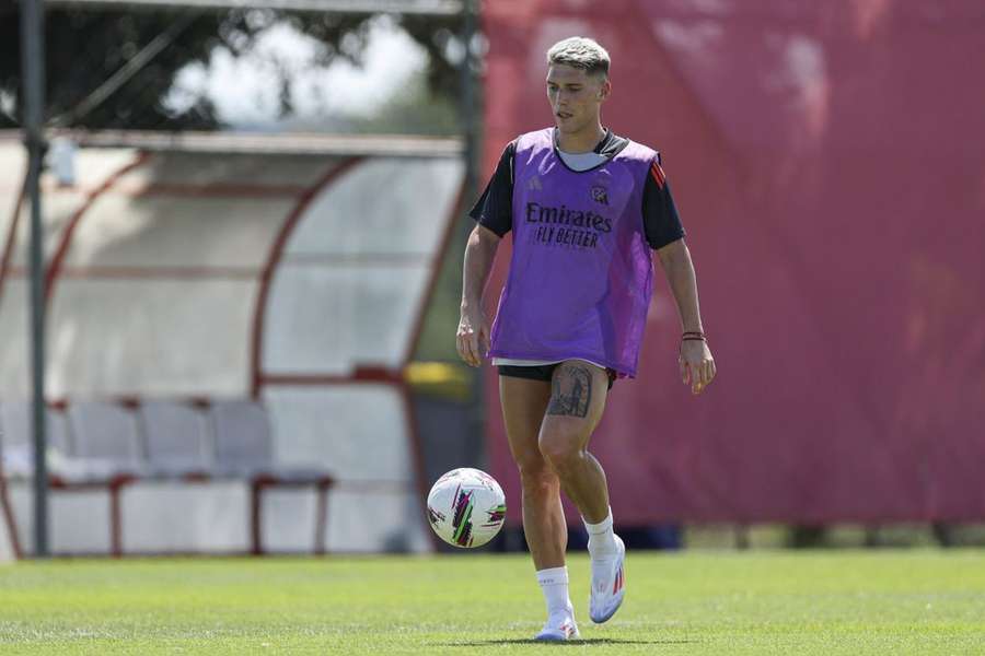 Rollheiser entra nas contas de Bruno Lage