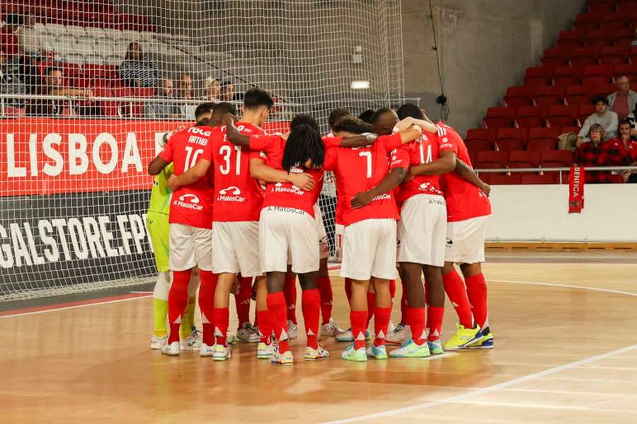 Benfica venceu o Eléctrico fora de casa