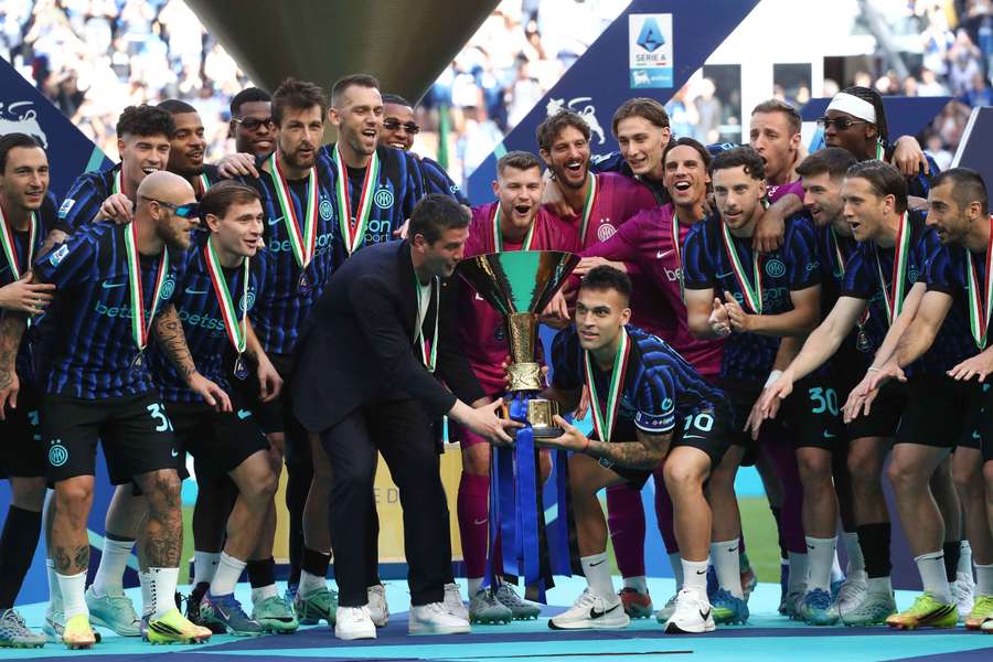 L'Inter punta al bis dopo il trionfo della scorsa stagione L'Inter punta al bis dopo il trionfo della scorsa stagione
