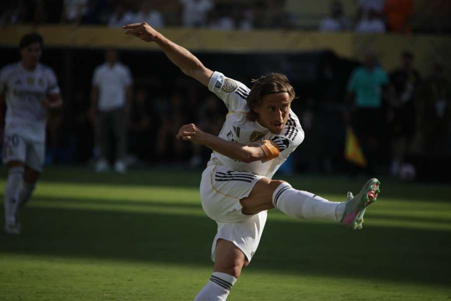 Luka Modric, que está disputando sus últimos partidos con el Real Madrid, contra el Borussia Dortmund.